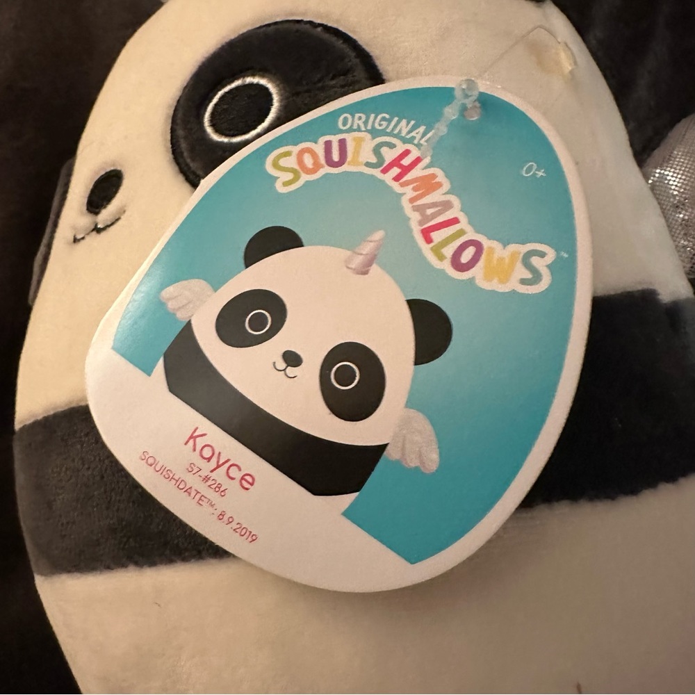 Squishmallows Panda Small Kayce - Picture 3 of 5